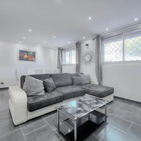 Le Toma - Moderne Et Elegant - Vca *